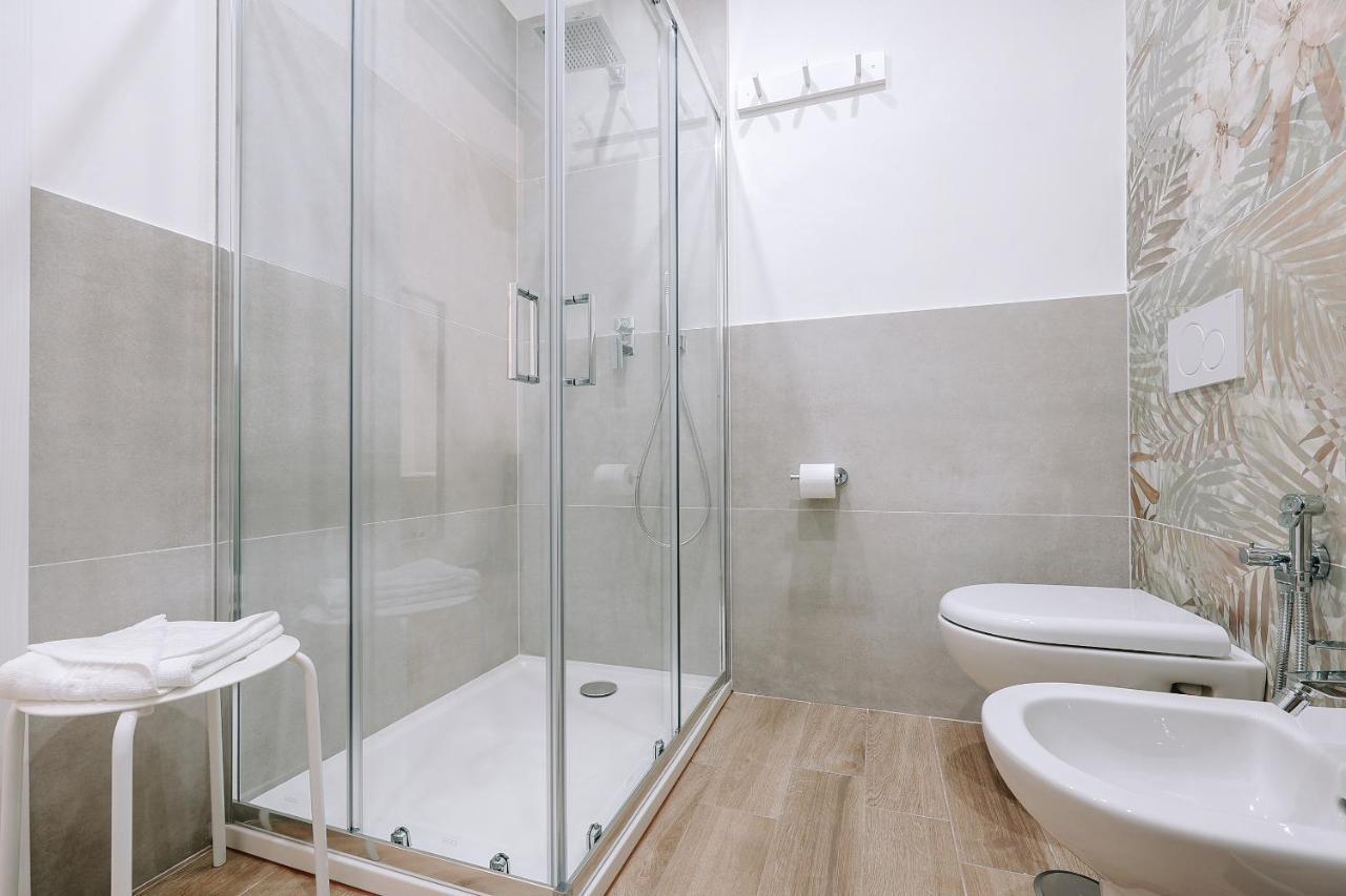Primo Rent Room Mesagne Bagian luar foto
