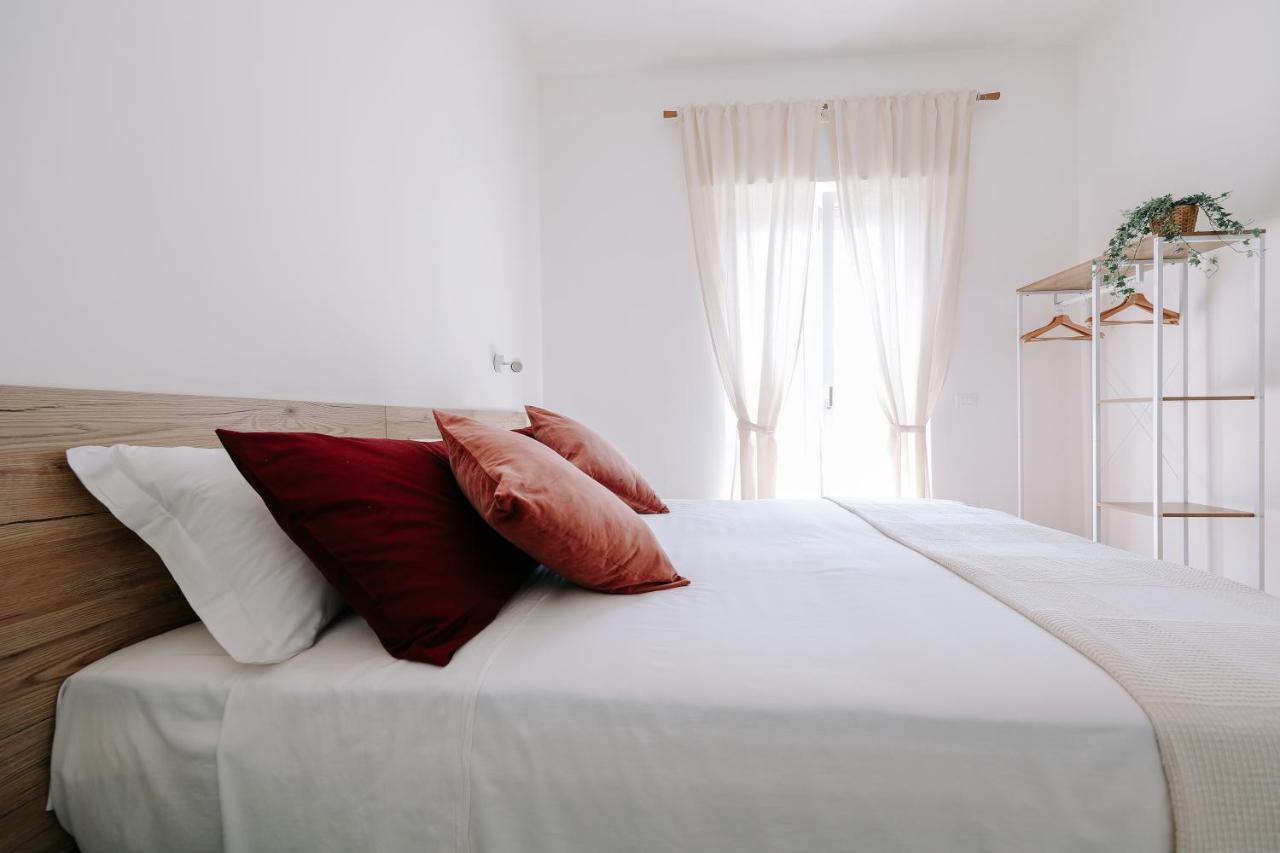 Primo Rent Room Mesagne Bagian luar foto